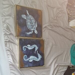 Sea Turtle and Seahorse Wall Art Set